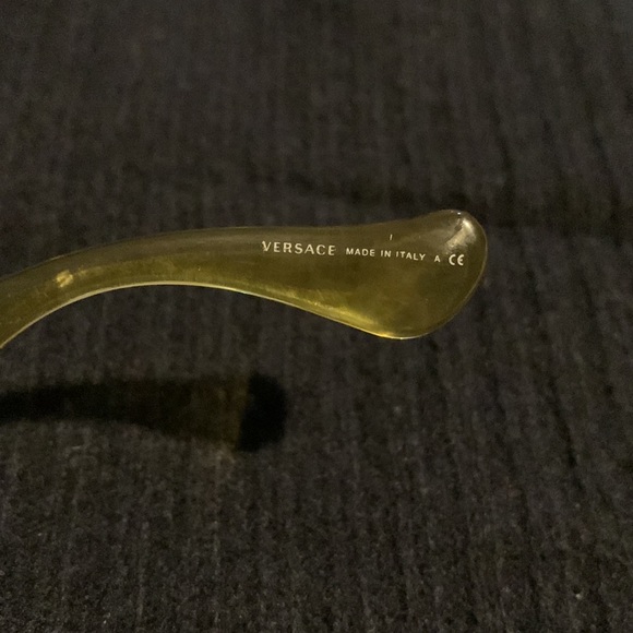 Versace unisex brow bar geometric sunglasses. 51 mm. Yellow - Picture 8 of 9